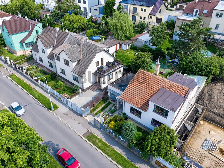 Prodej domu, 211 m² (7 z 25)