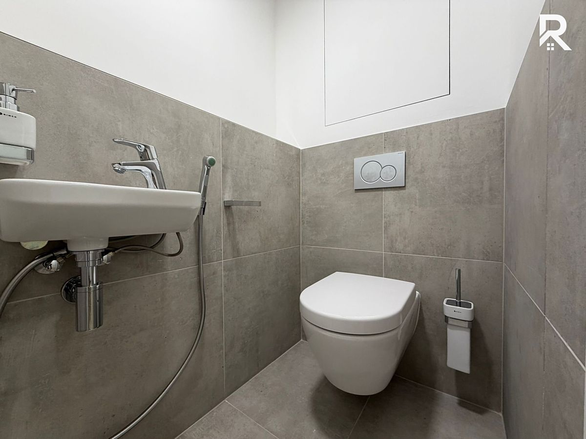 Pronájem bytu 3+kk 79 m² – fotografie 5