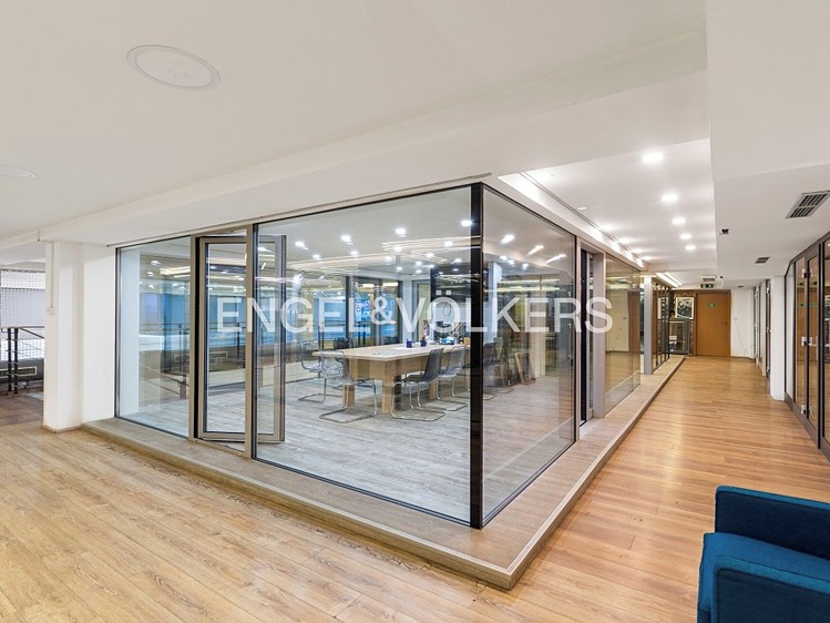 Комерційне приміщення в оренду, 1 520 м² (12 з 14)