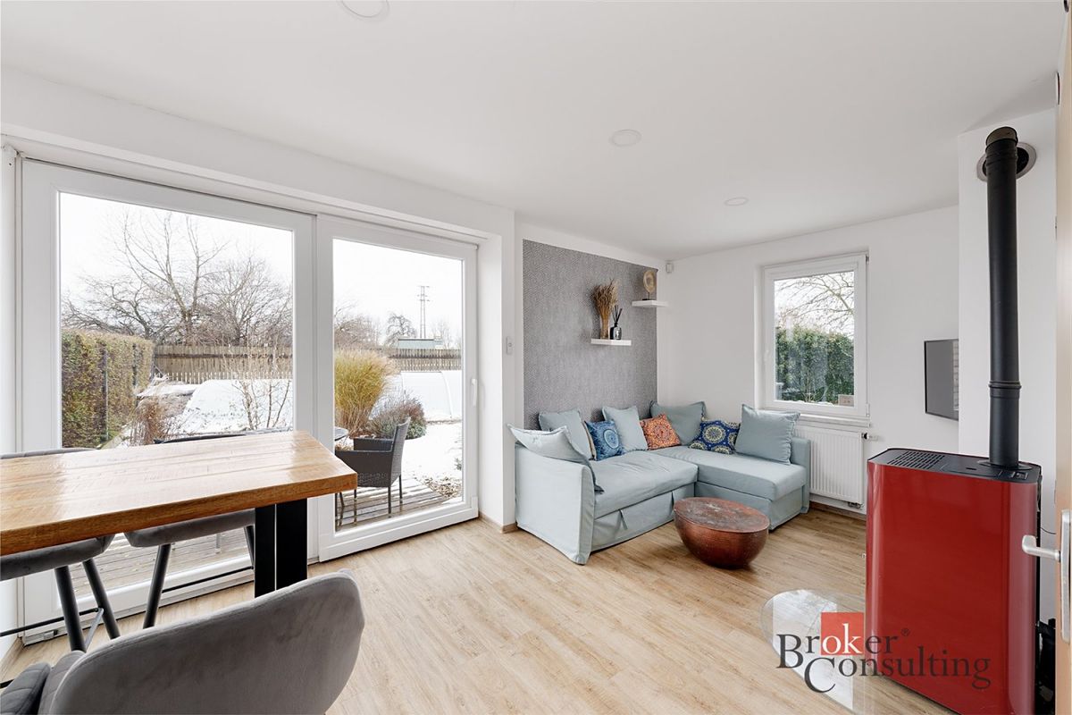 Prodej rodinného domu 66 m², pozemek 327 m² – fotografie 5