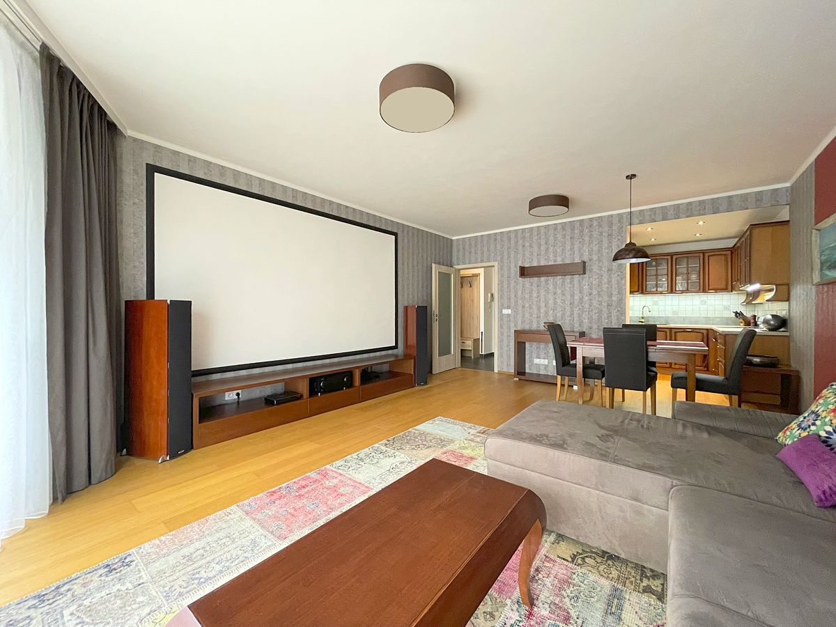 Prodej bytu 2+kk 64 m²
