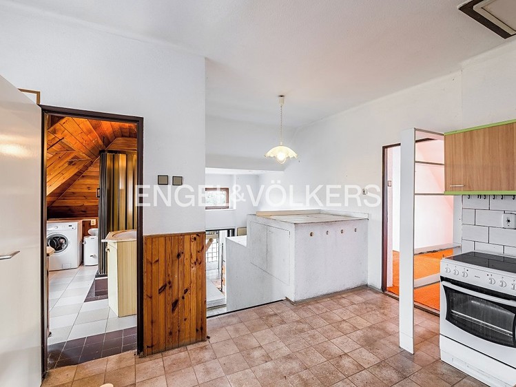 Prodej domu, 300 m² (13 z 14)
