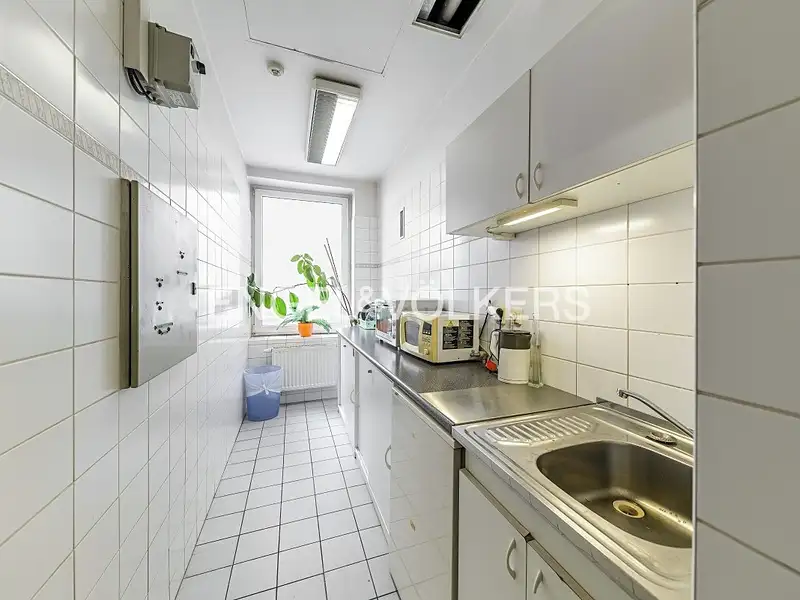 Pronájem kanceláře 18 m², Praha – náhled fotky 3