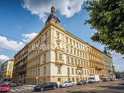 Pronájem obchodního prostoru 269 m²