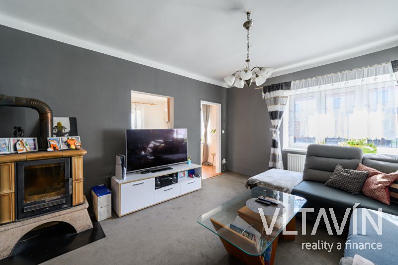 Prodej rodinného domu 205 m², pozemek 1207 m² – fotografie 5