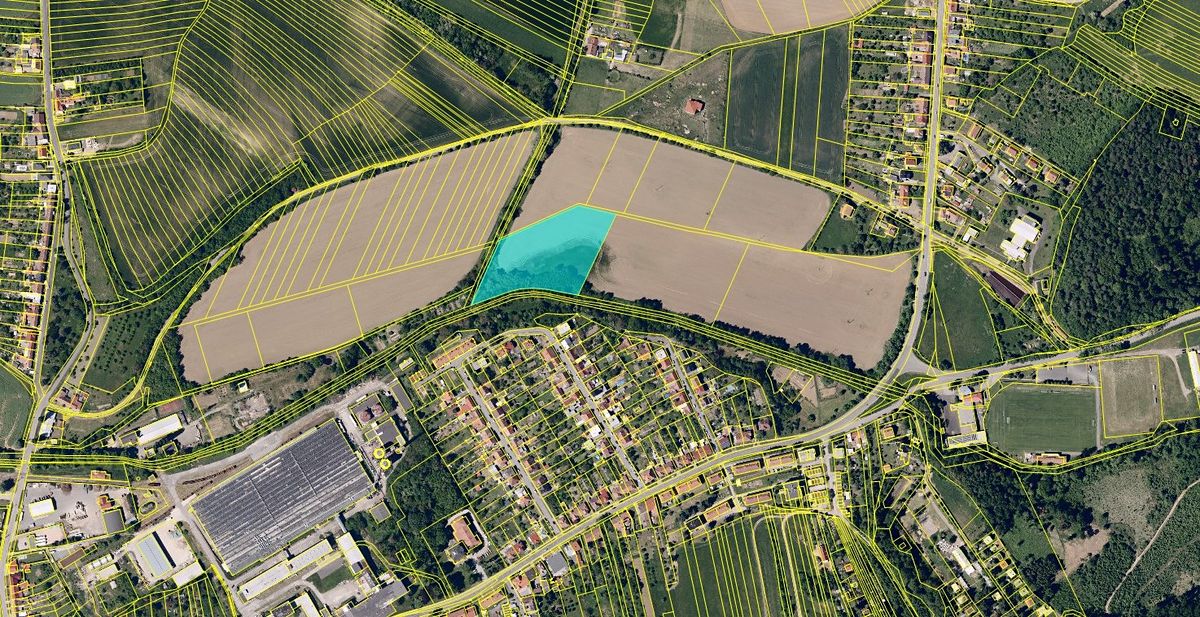 Prodej pole 11742 m² – fotografie 2