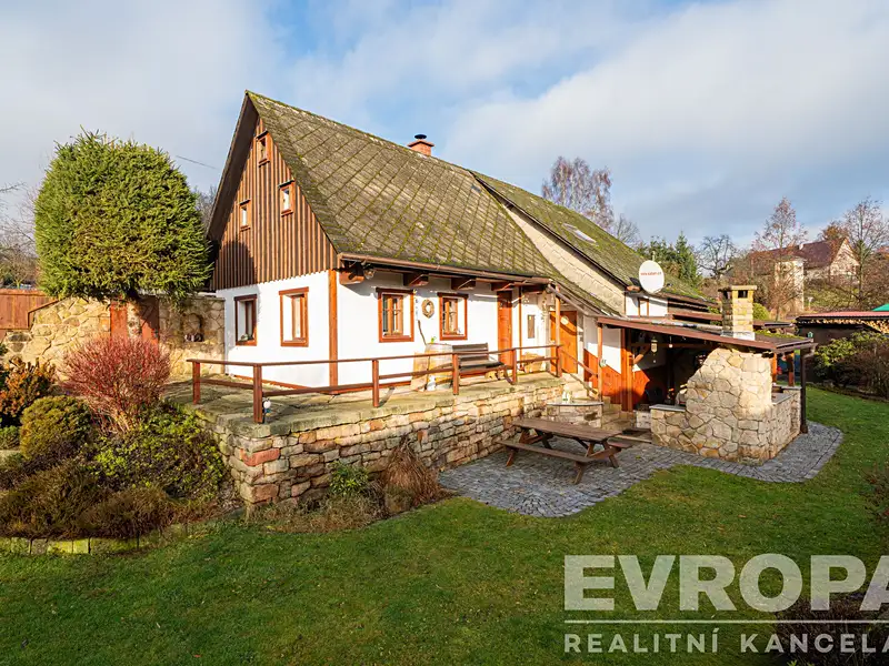 Prodej chalupy 200 m², pozemek 844 m², Maršov u Úpice – náhled fotky 1