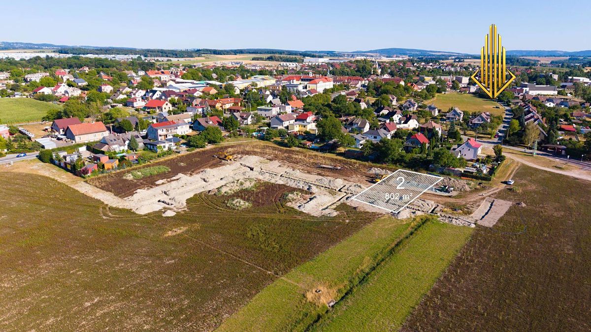 Prodej stavebního pozemku 802 m² – fotografie 2