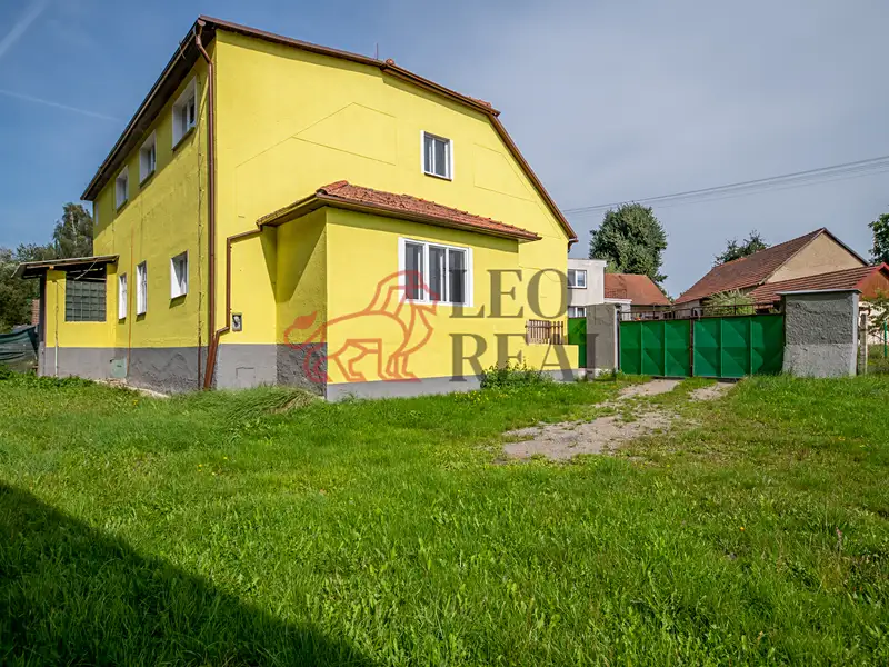 Prodej rodinného domu 321 m², pozemek 891 m², Načeradec – náhled fotky 2