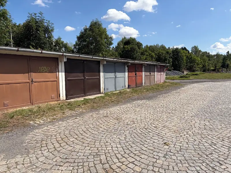 Prodej garáže 19 m², Opava – náhled fotky 1