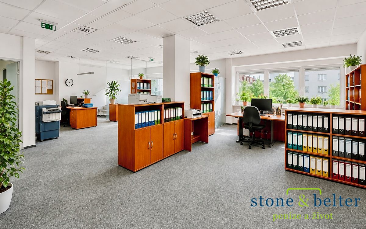 Prodej kanceláře 293 m²