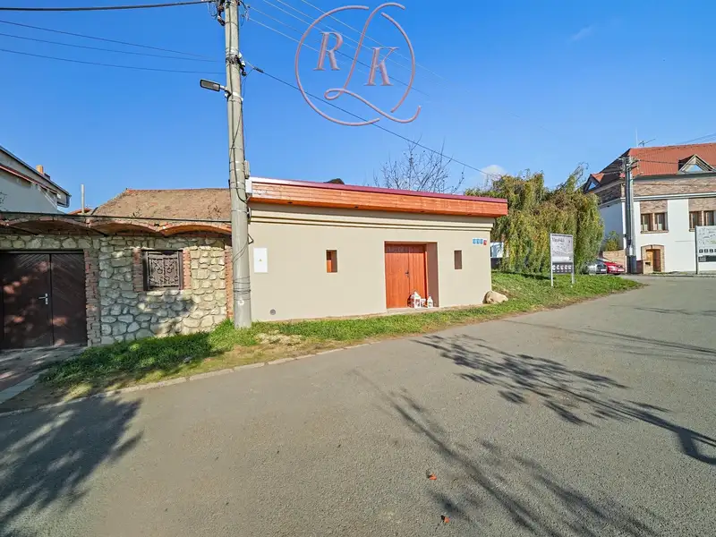 Prodej vinného sklepa 153 m², Přítluky – náhled fotky 2