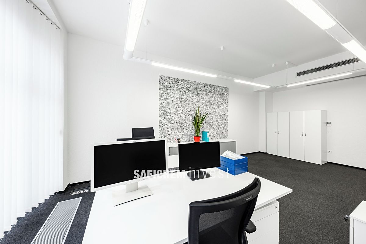 Pronájem kanceláře 170 m² – fotografie 5