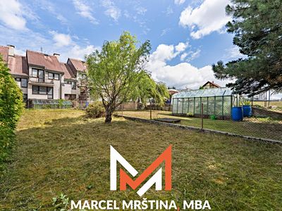 Prodej stavebního pozemku 219 m²