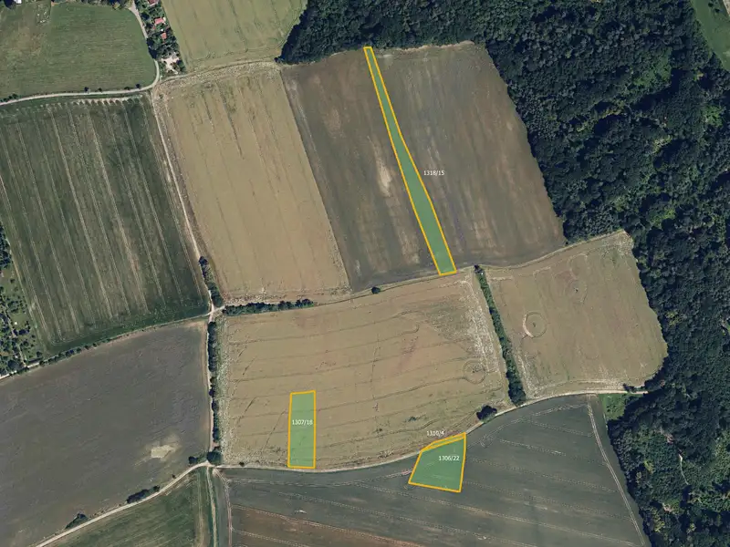 Prodej pole 11907 m², Olomouc – náhled fotky 1