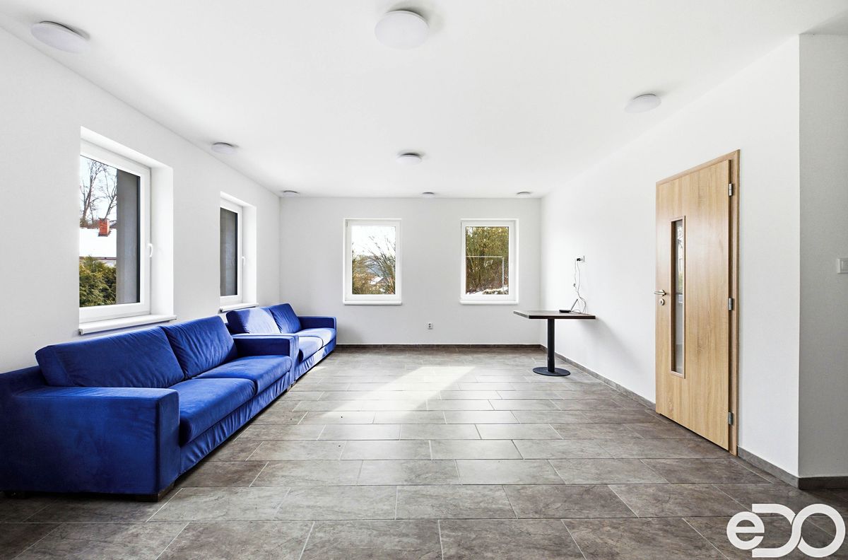 Prodej vícegeneračního domu 232 m², pozemek 789 m² – fotografie 5