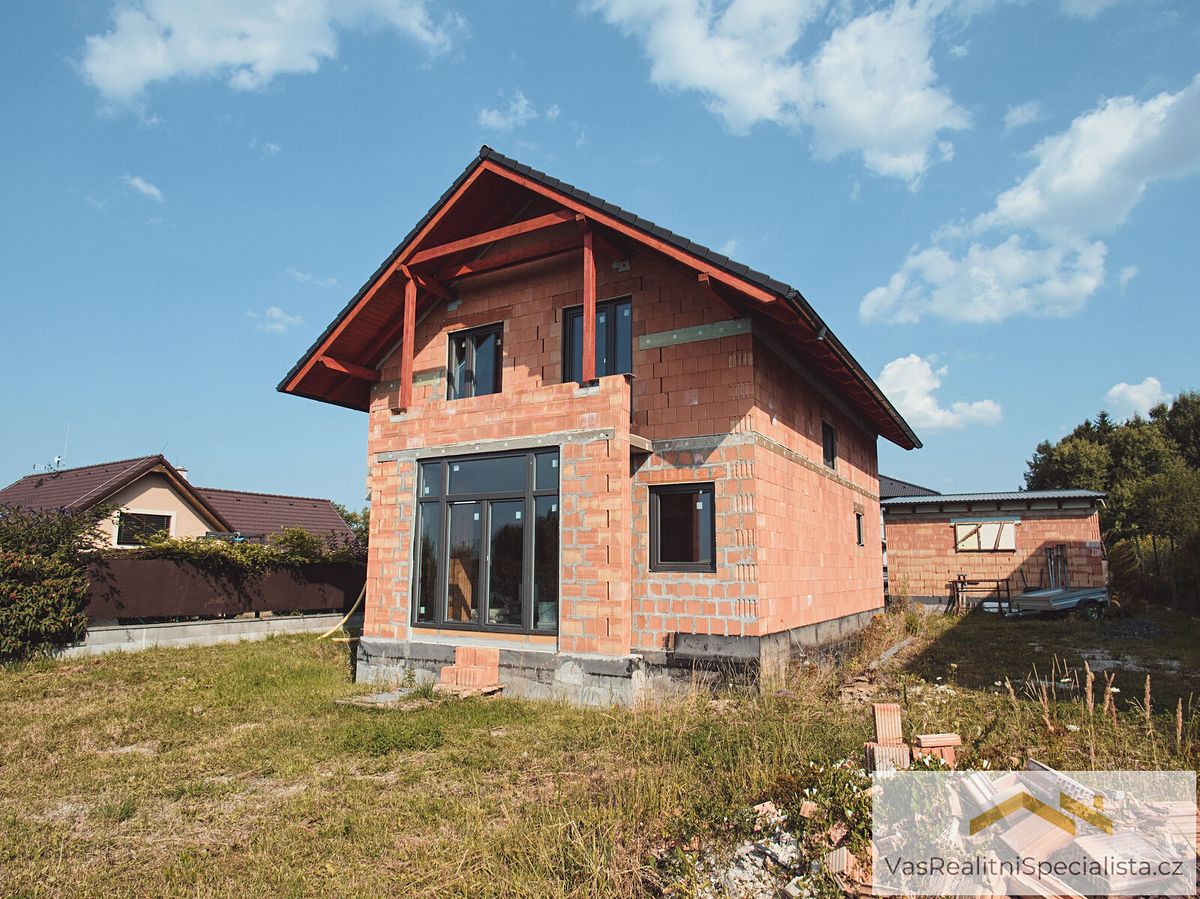 Prodej rodinného domu 134 m², pozemek 979 m² – fotografie 4