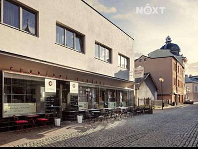 Pronájem obchodního prostoru 152 m²