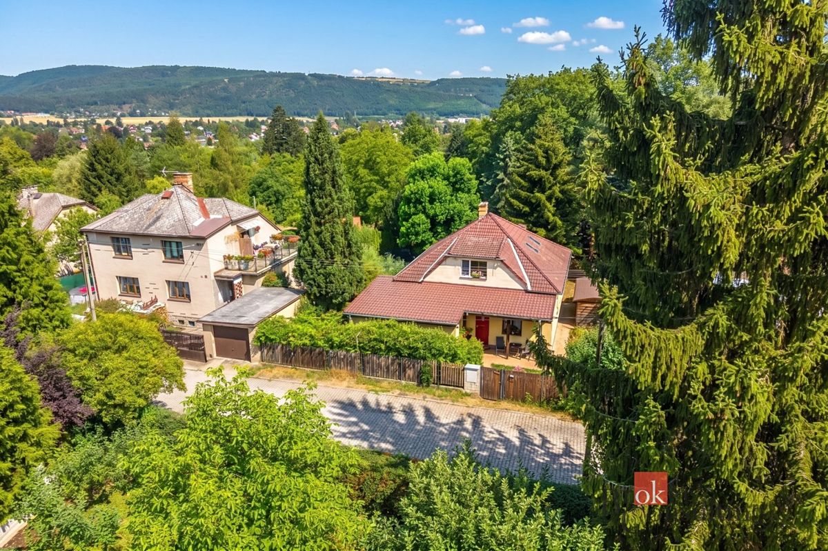 Prodej rodinného domu 160 m², pozemek 861 m² – fotografie 3