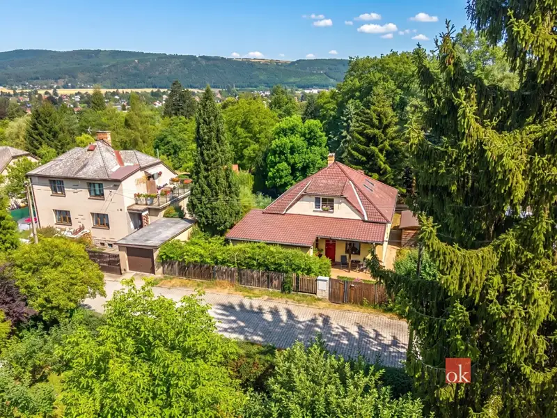 Prodej rodinného domu 160 m², pozemek 861 m², Dobřichovice – náhled fotky 3