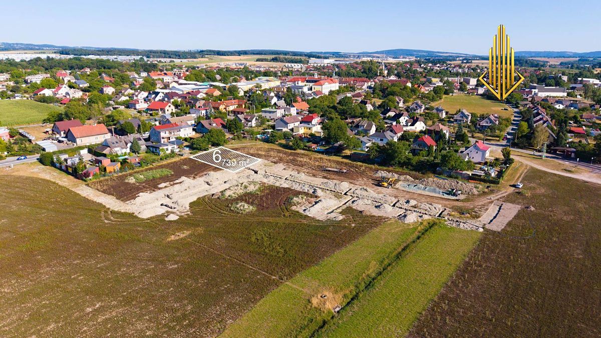 Prodej stavebního pozemku 739 m² – fotografie 2