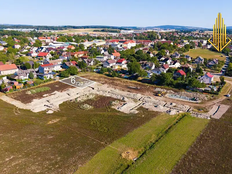 Prodej stavebního pozemku 739 m², Solnice – náhled fotky 2