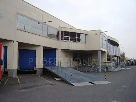 Pronájem kanceláře 128 m² – fotografie 4