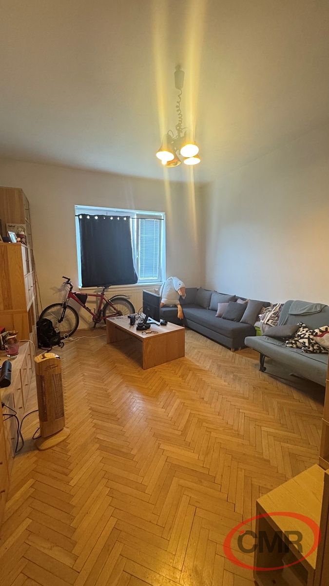 Pronájem bytu 1+1 57 m² – fotografie 2