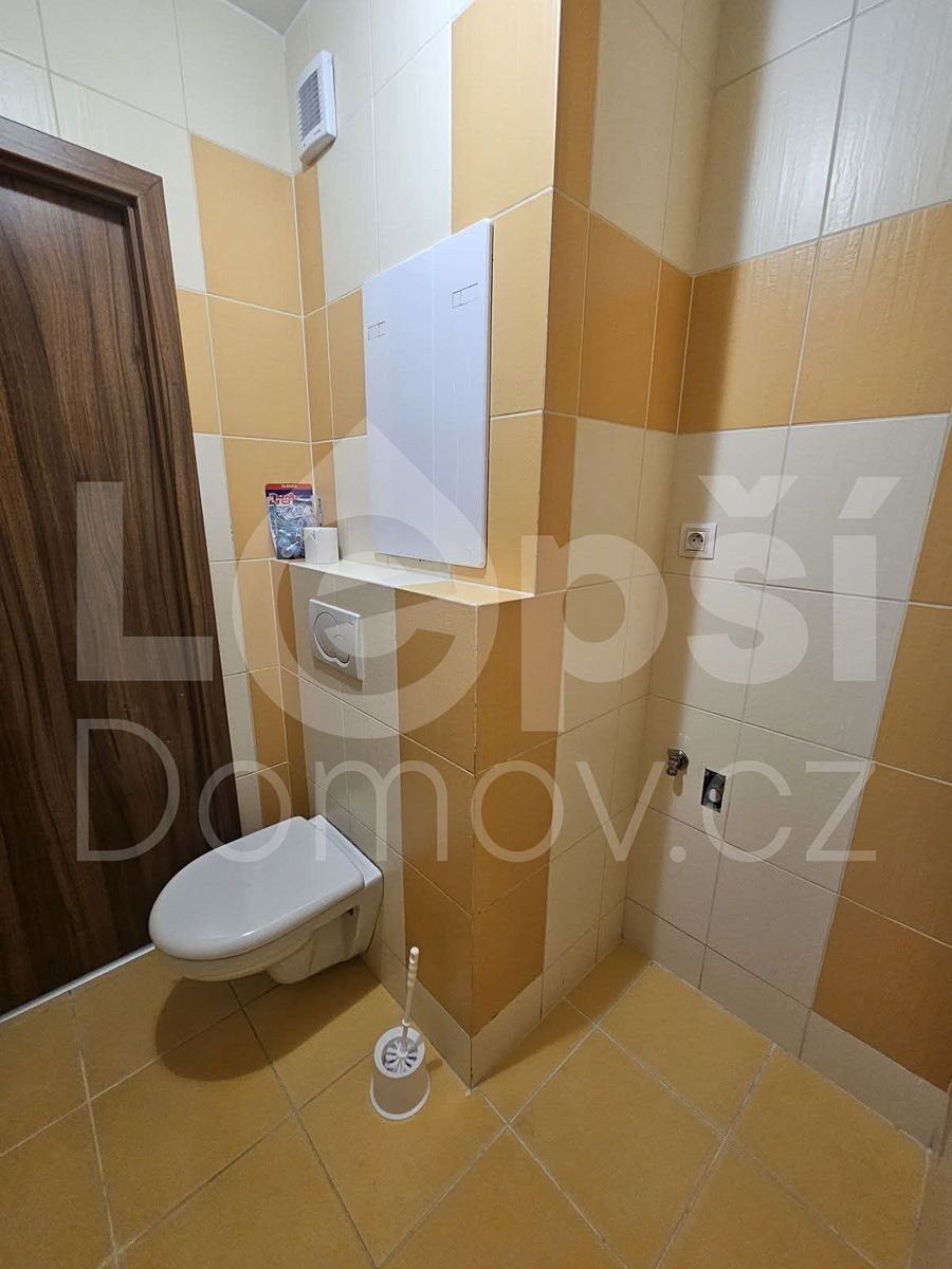 Pronájem bytu 3+1 78 m² – fotografie 4