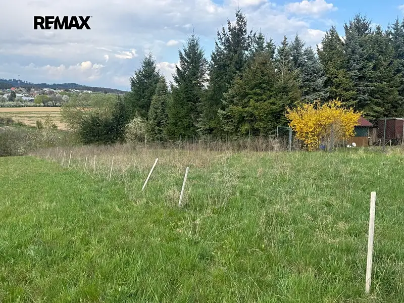 Prodej zahrady 1067 m², Zlín – náhled fotky 3