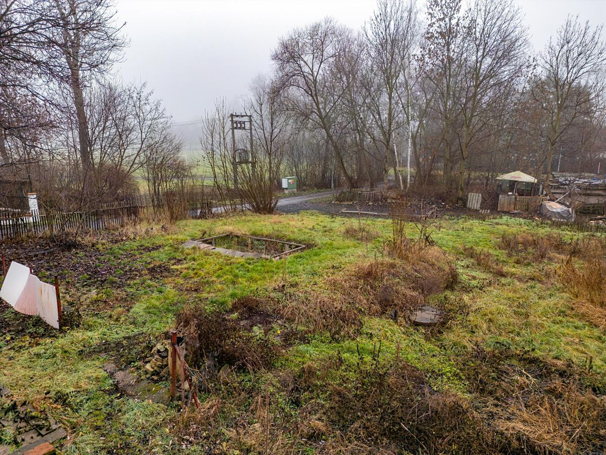 Prodej stavebního pozemku 669 m² – fotografie 2
