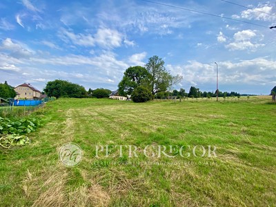 Prodej  stavebního pozemku 1 631 m²
