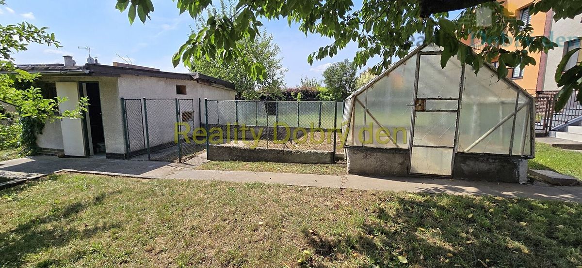 Prodej rodinného domu 132 m², pozemek 324 m² – fotografie 5