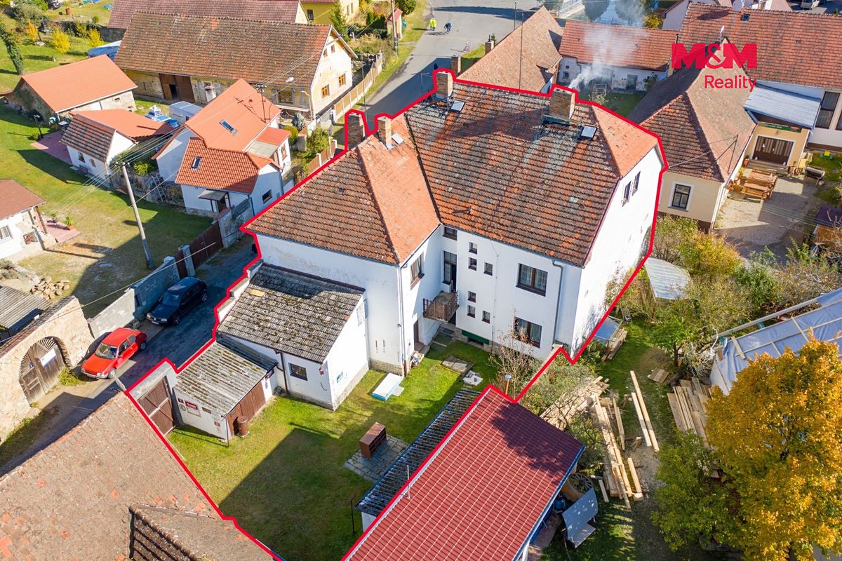 Prodej rodinného domu 390 m², pozemek 442 m² – fotografie 3