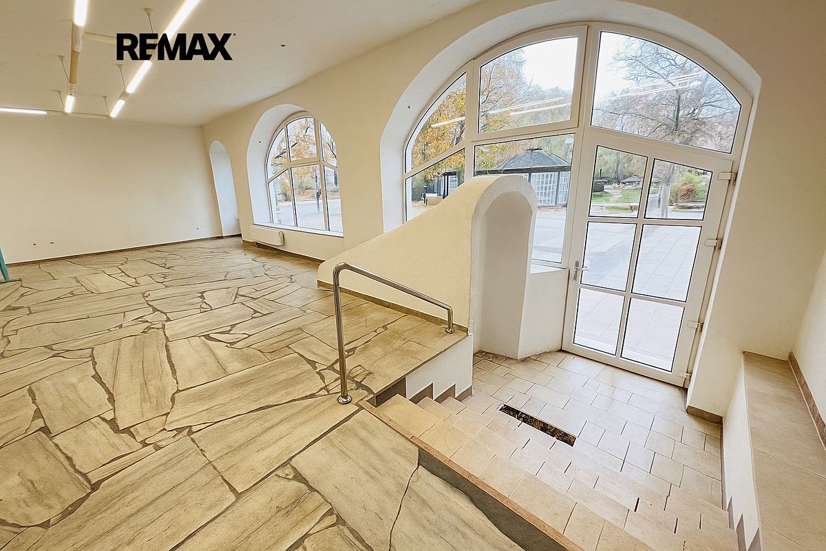 Pronájem obchodního prostoru 55 m² – fotografie 3