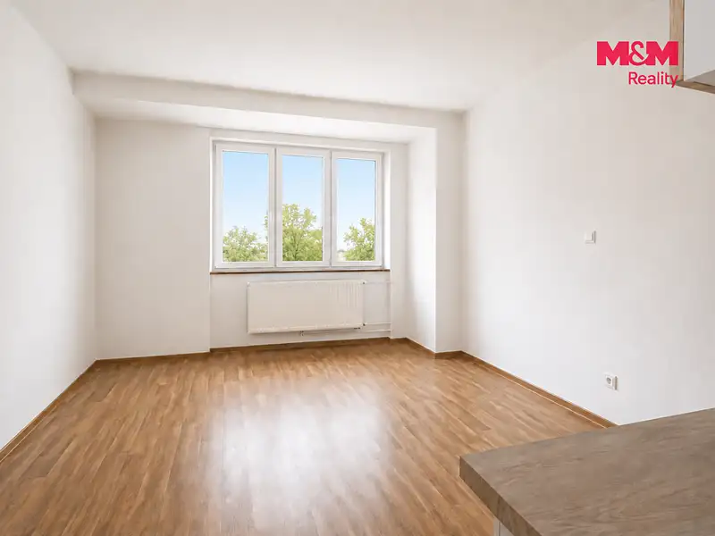 Prodej bytu 1+kk 33 m², Praha – náhled fotky 3