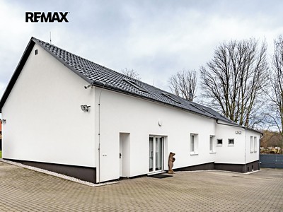 Prodej  rodinného domu 267 m², pozemek 2 257 m²