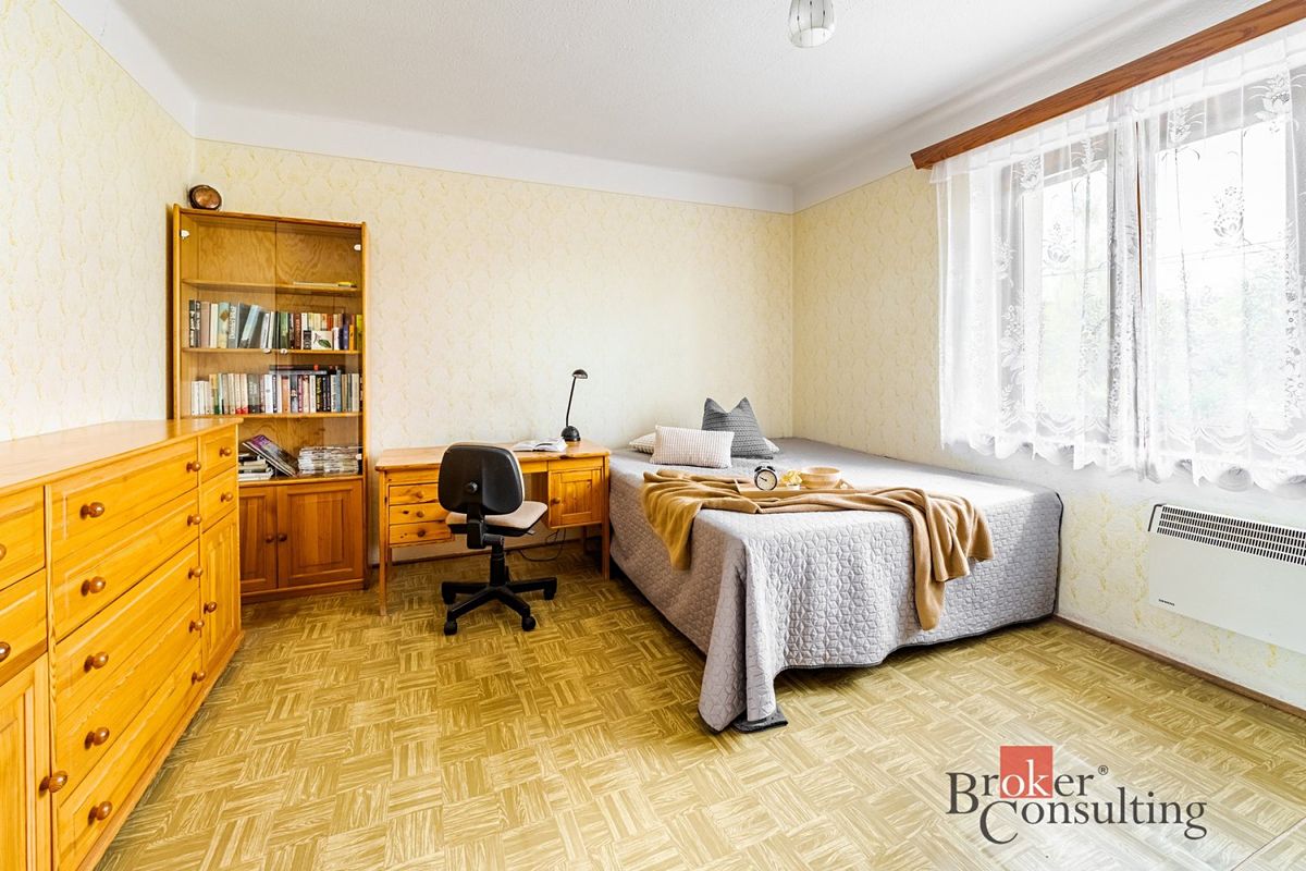 Prodej rodinného domu 180 m², pozemek 1499 m² – fotografie 5