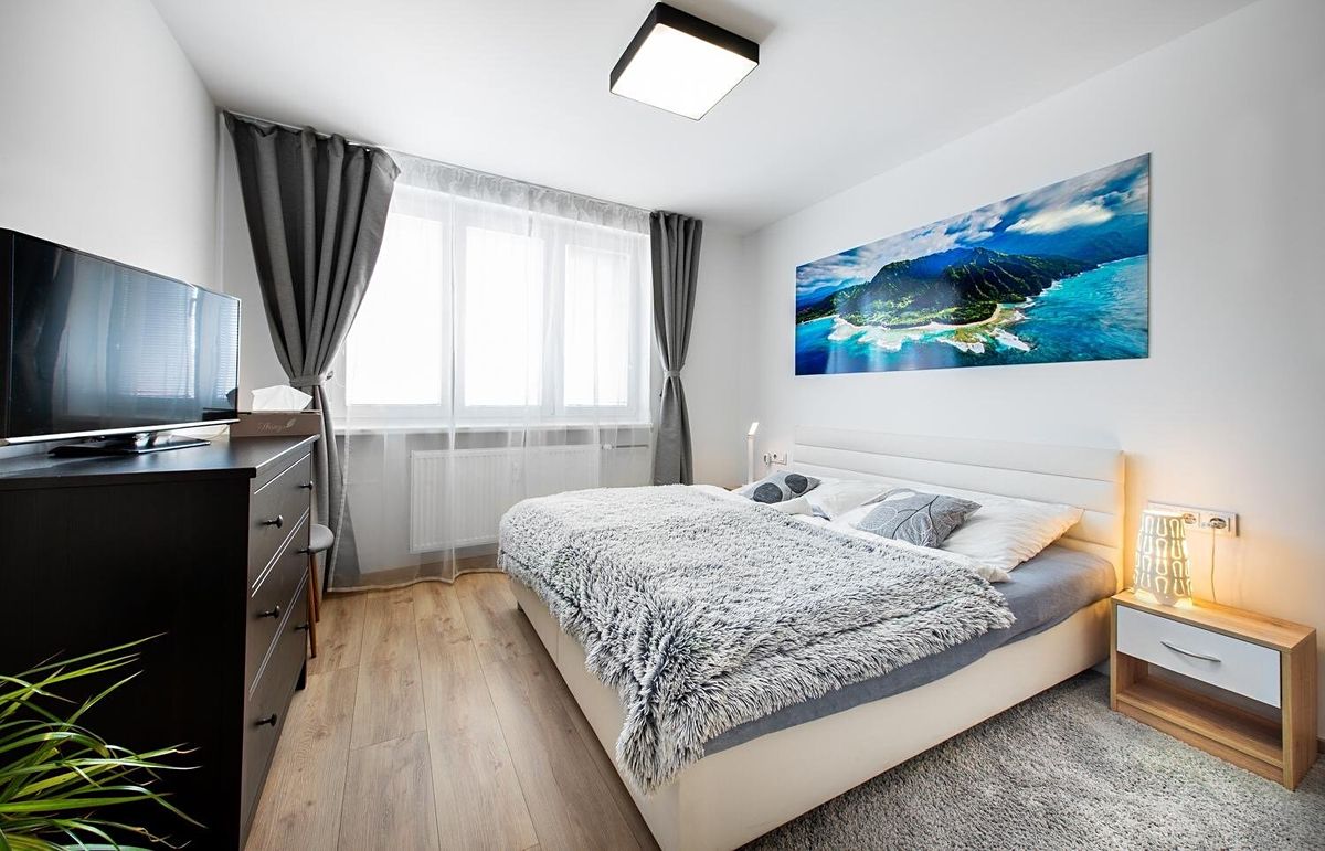 Pronájem bytu 3+kk 76 m² – fotografie 4