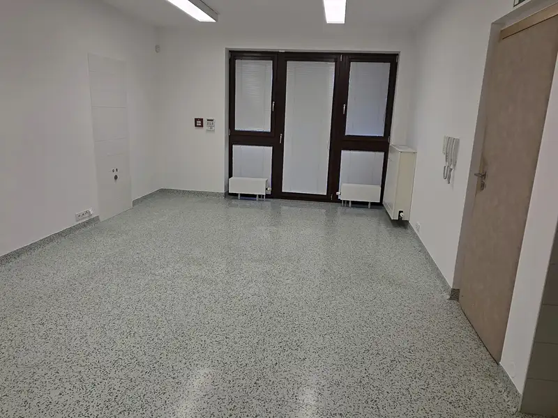 Pronájem ordinace 50 m², Praha – náhled fotky 2