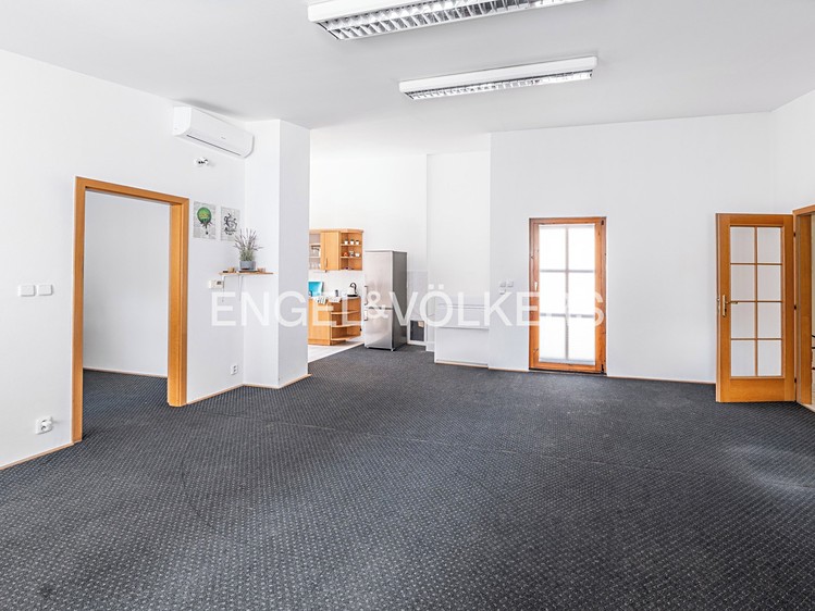 Комерційне приміщення в оренду, 123 м² (4 з 8)