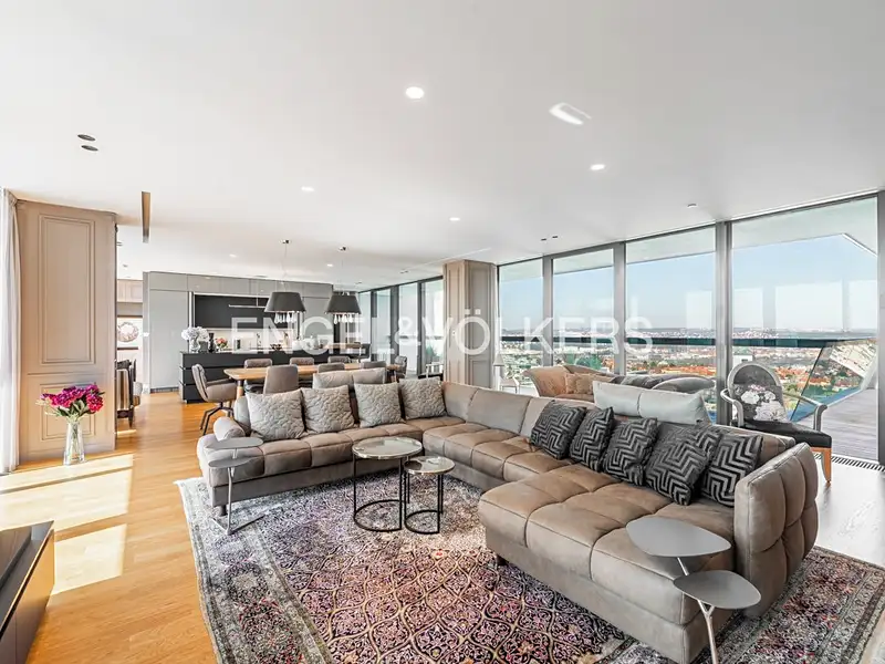 Prodej bytu 4+kk 234 m², Praha – náhled fotky 1