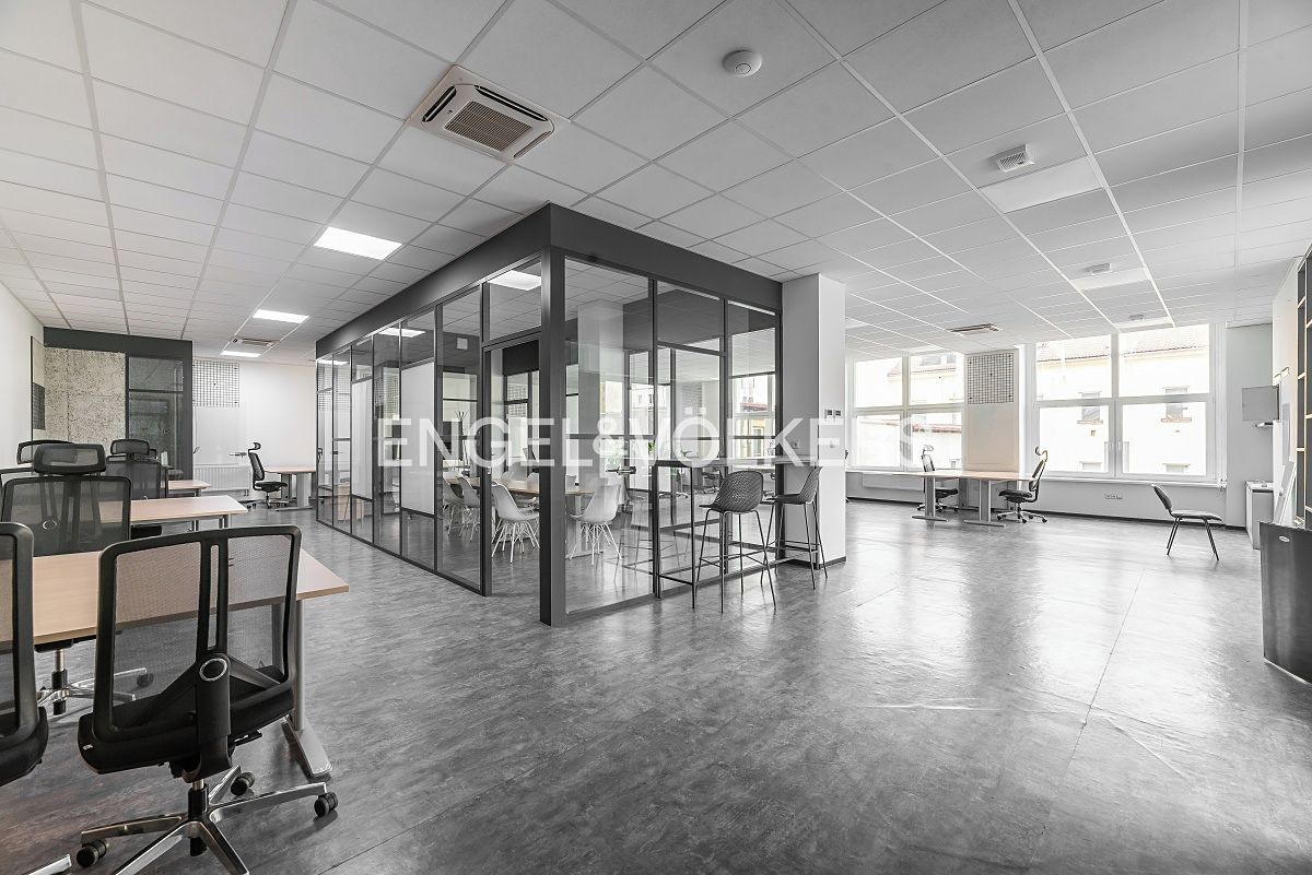 Pronájem činžovního domu 957 m² – fotografie 2