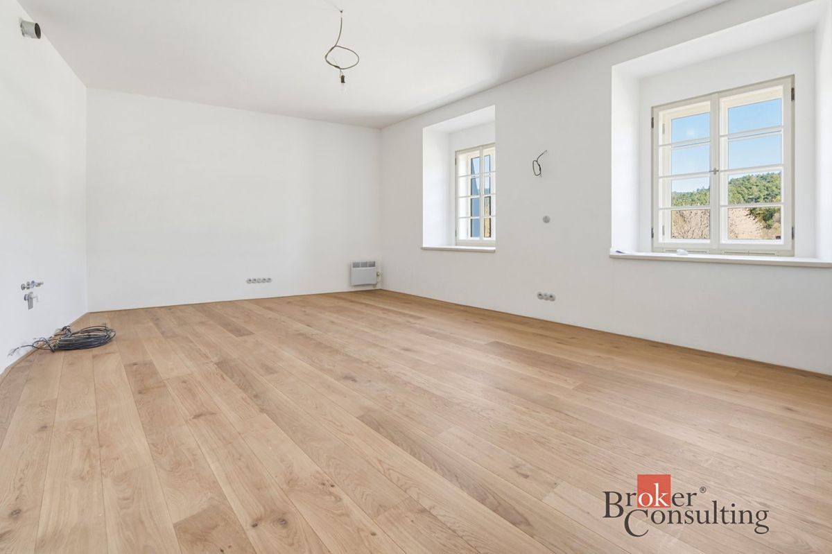 Prodej bytu 1+kk 62 m² – fotografie 2