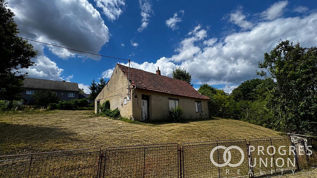 Prodej rodinného domu 100 m², pozemek 869 m² – fotografie 3