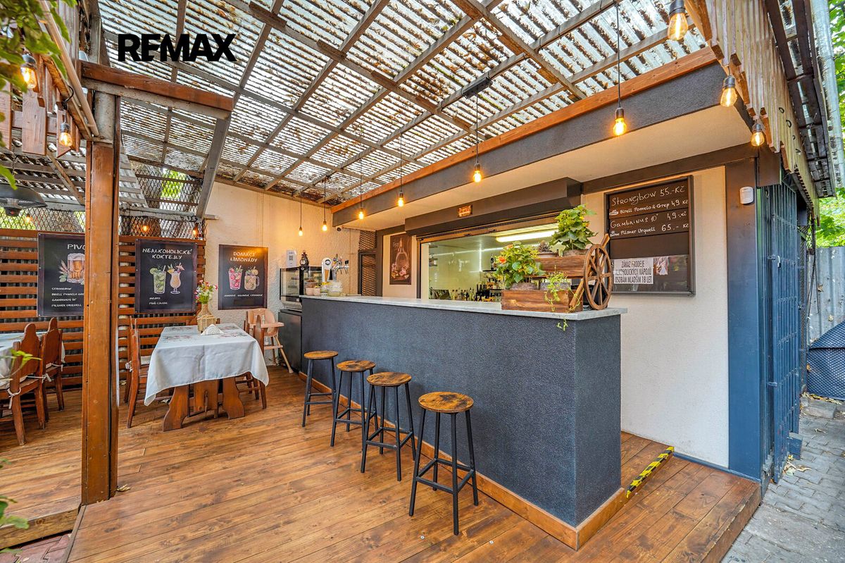 Pronájem restaurace 288 m²
