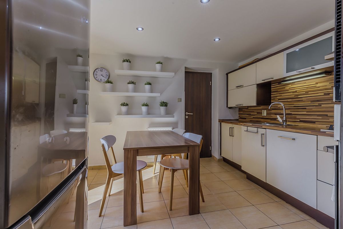 Prodej rodinného domu 130 m², pozemek 377 m² – fotografie 4