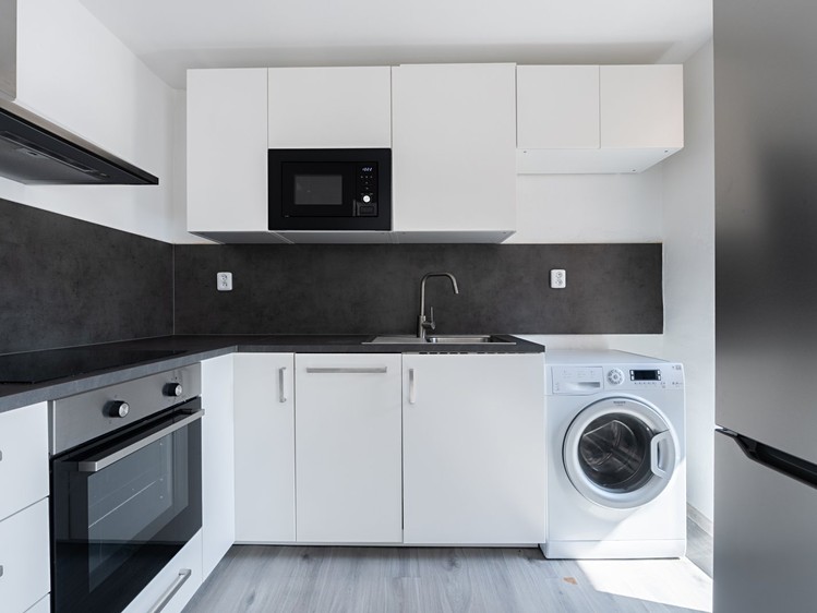 Pronájem bytu 2+1, 61 m² (9 z 36)
