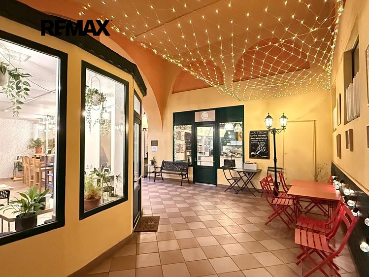 Pronájem komerčního prostoru, 26 m² (5 z 8)