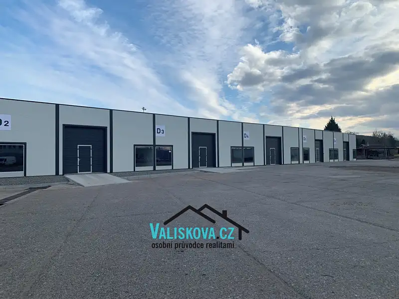 Pronájem skladového prostoru 144 m², Kroměříž – náhled fotky 2
